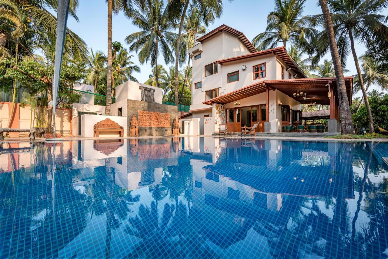 Saffronstays Casa Del Palms, Alibaug - Luxury Pool Villa With Chic Interiors, Alfresco Dining And Island Bar Алибаг Екстериор снимка