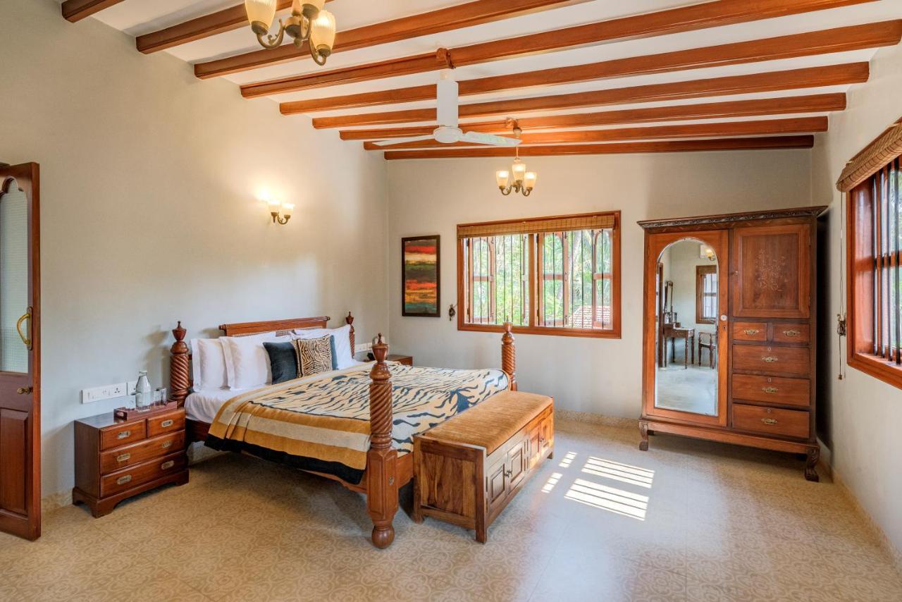 Saffronstays Casa Del Palms, Alibaug - Luxury Pool Villa With Chic Interiors, Alfresco Dining And Island Bar Алибаг Екстериор снимка