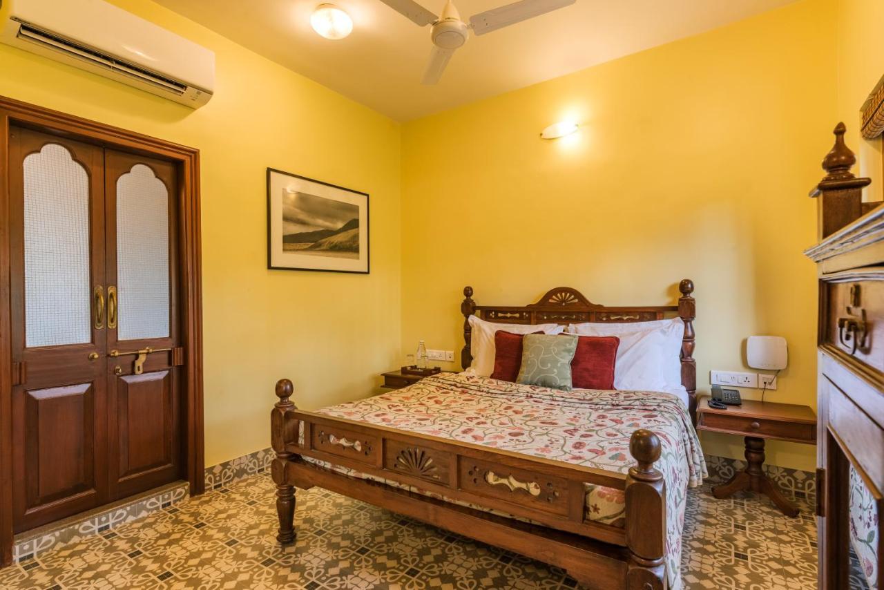 Saffronstays Casa Del Palms, Alibaug - Luxury Pool Villa With Chic Interiors, Alfresco Dining And Island Bar Алибаг Екстериор снимка