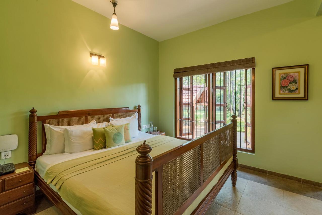 Saffronstays Casa Del Palms, Alibaug - Luxury Pool Villa With Chic Interiors, Alfresco Dining And Island Bar Алибаг Екстериор снимка