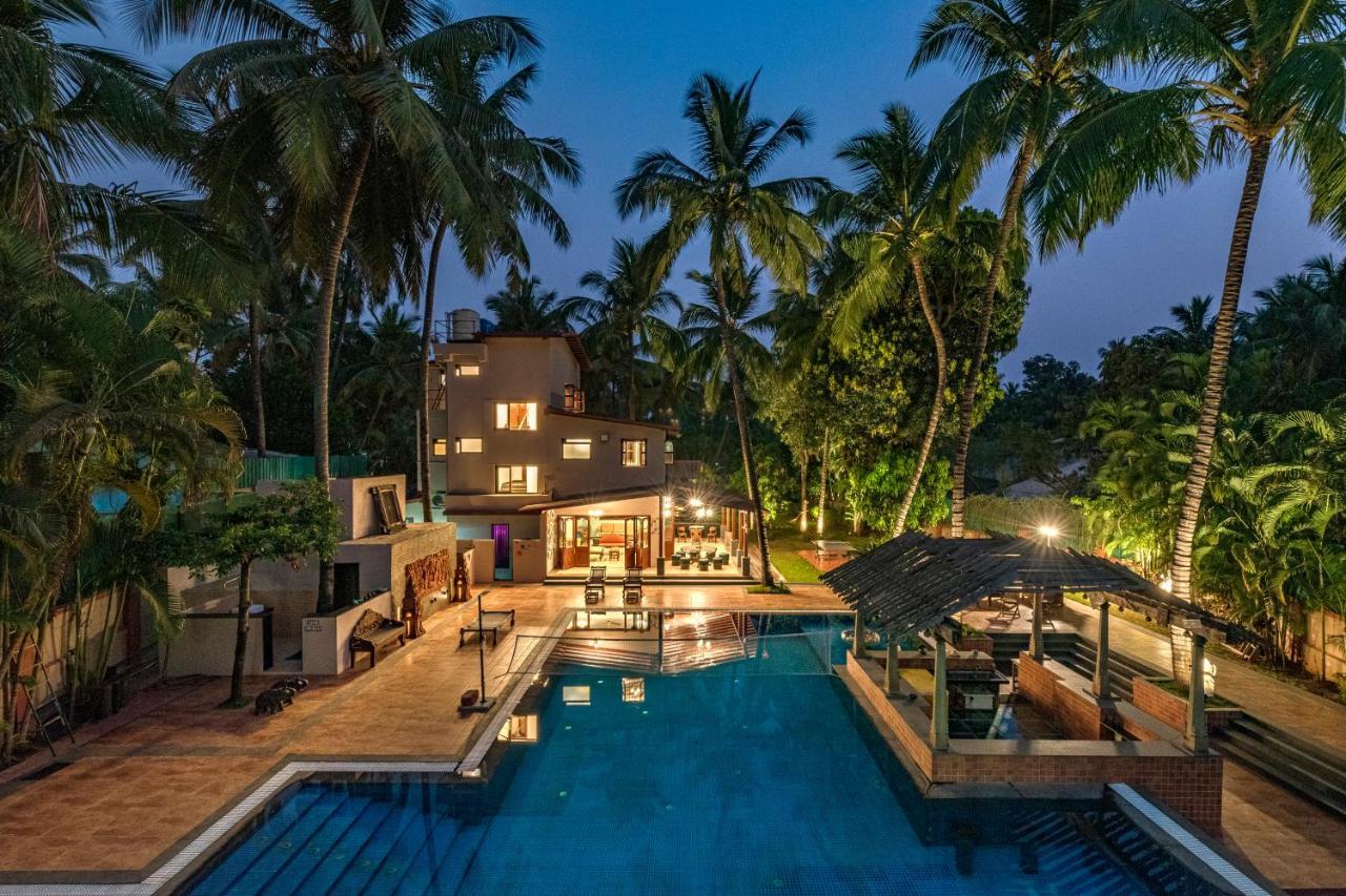 Saffronstays Casa Del Palms, Alibaug - Luxury Pool Villa With Chic Interiors, Alfresco Dining And Island Bar Алибаг Екстериор снимка